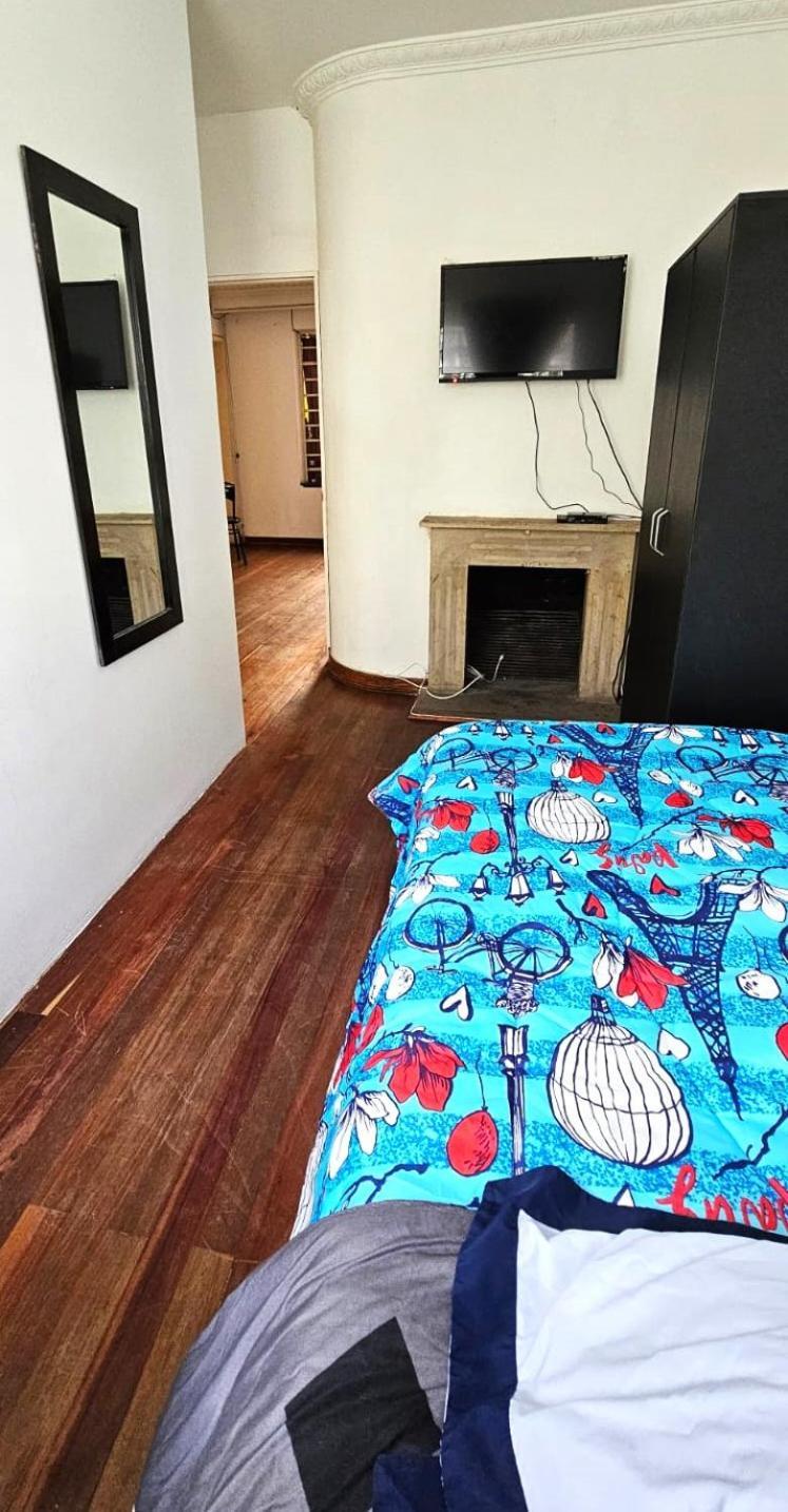 Casa En Bogota Ubicada En Zona Central Luaran gambar